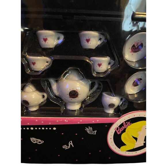Barbie 35th Anniversary Miniature Nostalgic China Teaset For Ages 8 & Up - Picture 2 of 15